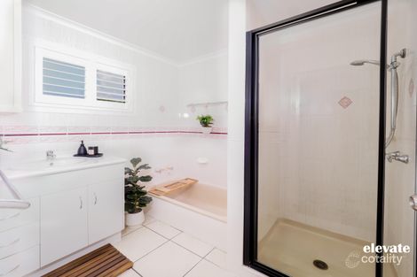Property photo of 23 Tyson Crescent Tannum Sands QLD 4680