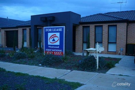 2/341 Hogans Rd, Tarneit, VIC 3029