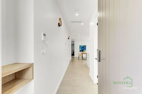 Property photo of 6 Coolangatta Drive Mickleham VIC 3064