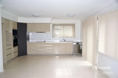 Property photo of 2/14-16 Sebastian Court Romaine TAS 7320