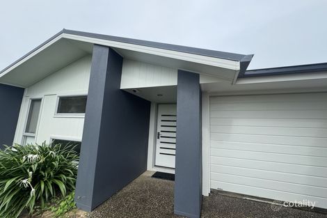 1 Henley Cl, Blacks Beach, QLD 4740