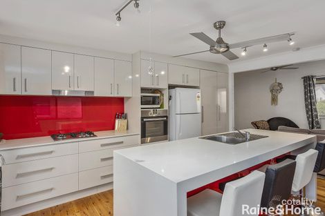 15 Kewalo Ave, Budgewoi, NSW 2262