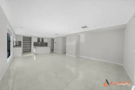 Property photo of 5 York Parade Wollert VIC 3750