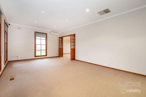 Property photo of 435 Oconnors Road Werribee South VIC 3030