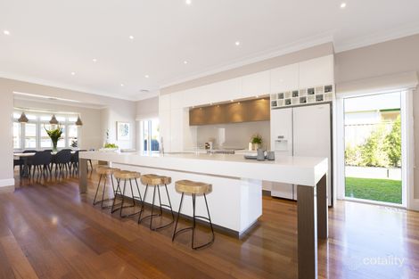 Property photo of 1 Broadway Bonbeach VIC 3196