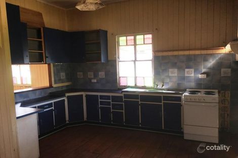 Property photo of 28 Isaac Street North Toowoomba QLD 4350