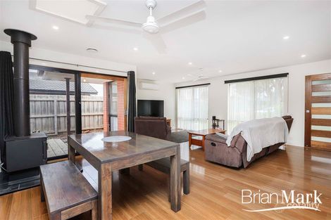 Property photo of 19 Parrakeet Road Werribee VIC 3030