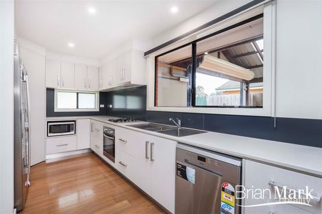 Property photo of 19 Parrakeet Road Werribee VIC 3030