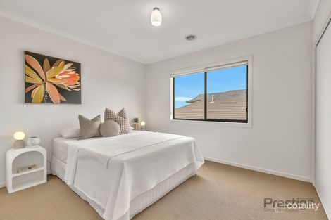 Property photo of 100 Bondi Parade Point Cook VIC 3030
