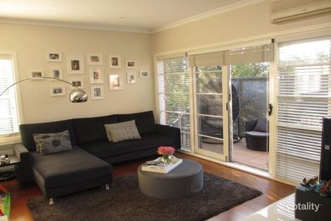 Property photo of 9/119 Victoria Road Hawthorn East VIC 3123