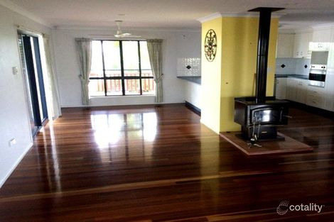 Property photo of 16 Coral Ridge Drive Eimeo QLD 4740