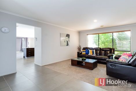 Property photo of 10 Ernest Crescent Narre Warren South VIC 3805