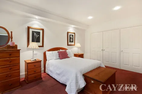 Property photo of 23 Withers Street Albert Park VIC 3206