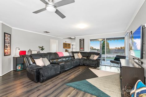 Property photo of 22 Glencaple Court Endeavour Hills VIC 3802