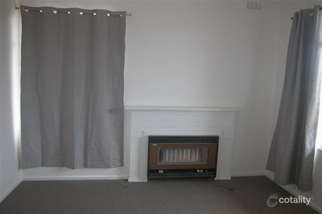 Property photo of 21 Pettitt Crescent Norlane VIC 3214