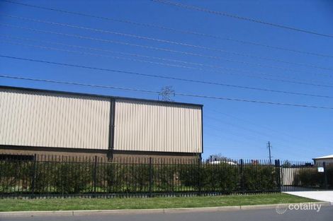 24 Coombes Dr, Penrith, NSW 2750