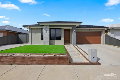 Property photo of 33 Evans Way Lucas VIC 3350