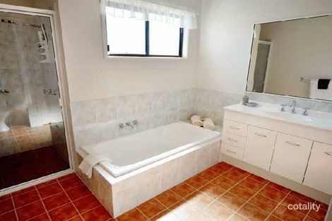 Property photo of 4/5 Erromango Drive Jubilee Pocket QLD 4802