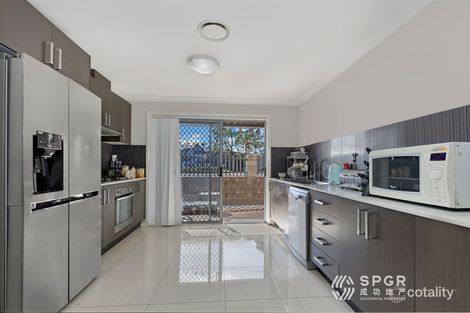 Property photo of 3/5 Rafter Parade Ropes Crossing NSW 2760