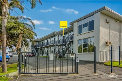 Property photo of 11/11-17 Hindmarsh Road McCracken SA 5211
