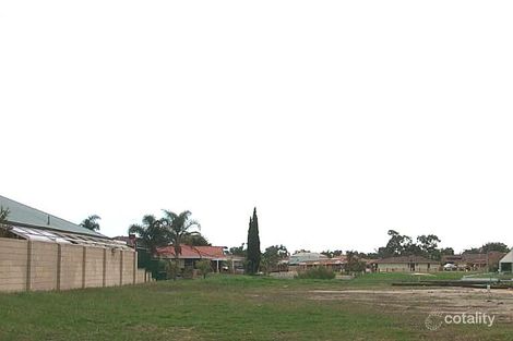 11b Waterside Dr, Dudley Park, WA 6210