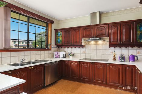 Property photo of 32 Castlereagh Street Bossley Park NSW 2176