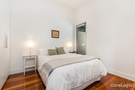 Property photo of 33 Greig Street Albert Park VIC 3206