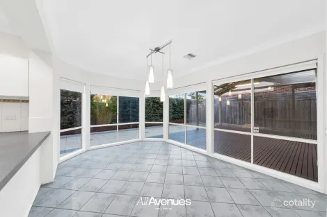 Property photo of 80 Cherryhills Drive Cranbourne VIC 3977
