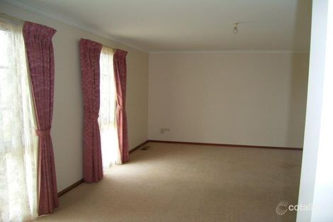Property photo of 5 Royal Parade Reservoir VIC 3073