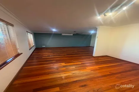 Property photo of 2 Abbott Way Swan View WA 6056