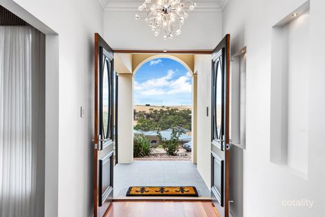 Property photo of 3 Mallard Place Hewett SA 5118