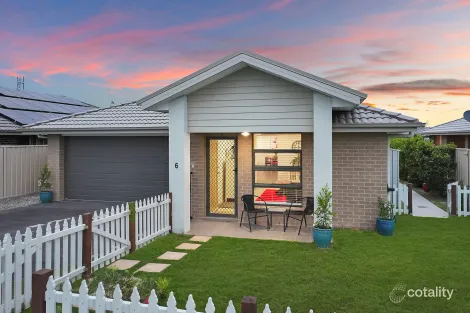 Property photo of 6 Cams Boulevard Summerland Point NSW 2259