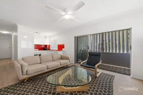 Property photo of 4/82 Bellevue Terrace Clayfield QLD 4011