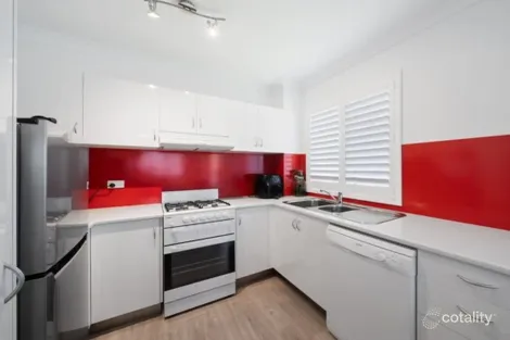 Property photo of 4/82 Bellevue Terrace Clayfield QLD 4011