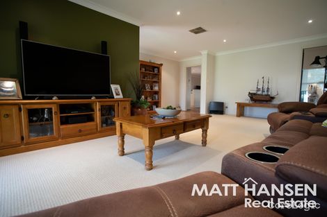 Property photo of 5 Paroo Place Dubbo NSW 2830