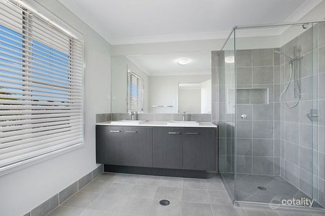 Property photo of 30 Gum Street Wynnum QLD 4178