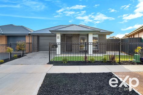11 Cypress St, Munno Para, SA 5115
