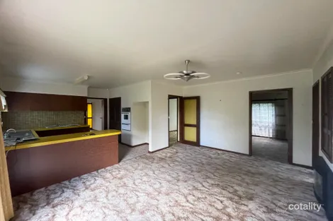 Property photo of 32 Monds Avenue Benalla VIC 3672
