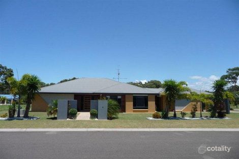 Property photo of 6 Waterfront Drive Agnes Water QLD 4677