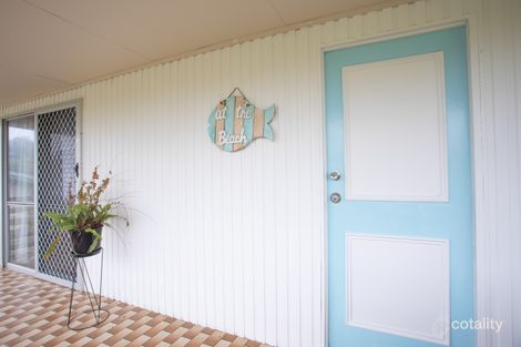Property photo of 1 Gemson Crescent Moffat Beach QLD 4551