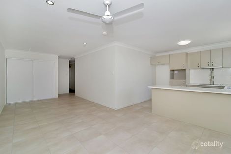 Property photo of 1/229 Greenwattle Street Cranley QLD 4350