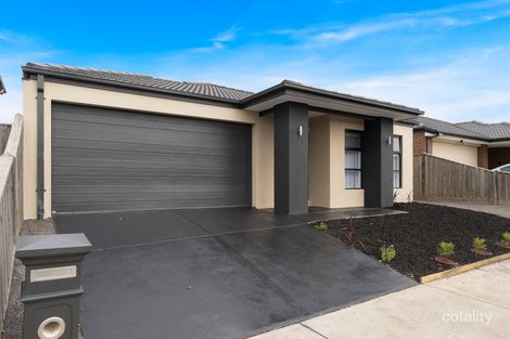 11 Hawkesbury Rd, Mickleham, VIC 3064