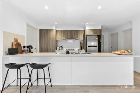 Property photo of 25 Lindeman Street Berwick VIC 3806