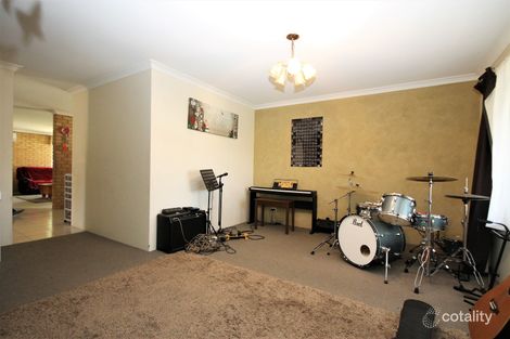 Property photo of 2 Shirreff Close Australind WA 6233