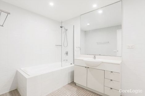 Property photo of 722/25 Bennelong Parkway Wentworth Point NSW 2127