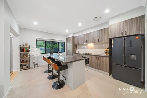 Property photo of 63 Dianthus Place Calamvale QLD 4116