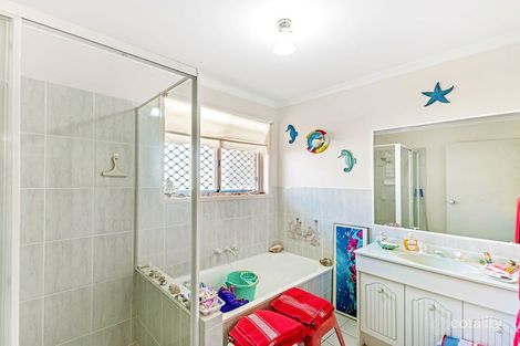 Property photo of 102 Bienvenue Drive Currumbin Waters QLD 4223