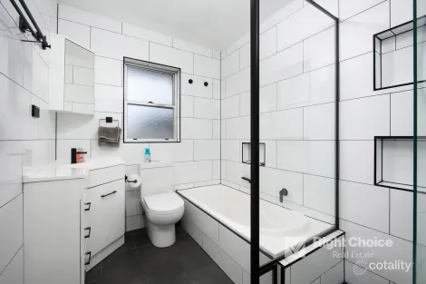 Property photo of 39 Garrard Avenue Mount Warrigal NSW 2528