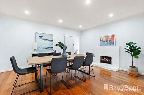 Property photo of 9 Sunhill Road Mount Waverley VIC 3149