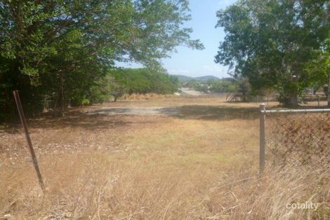 24 Furneaux St, Cooktown, QLD 4895